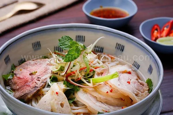 Cách Nấu Bún Bò Huế Chuẩn Vị – Ngon Đậm Đà – Đơn Giản