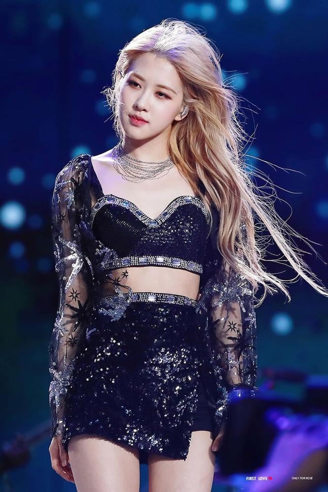 Ngắm nghía 5 lần thay đổi màu tóc huyền thoại của cô nàng Rosé (BlackPink)