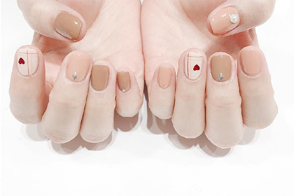 50 mẫu nail đẹp nhẹ nhàng đơn giản được yêu thích nhất hiện nay