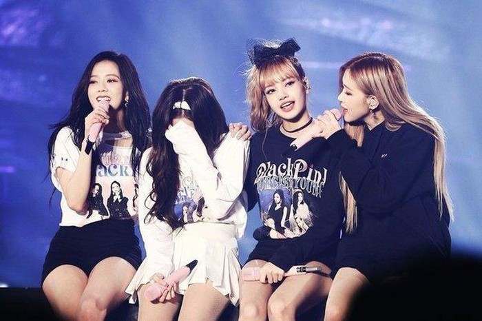 Những lần BLACKPINK bật khóc trên sân khấu khiến fan xót xa