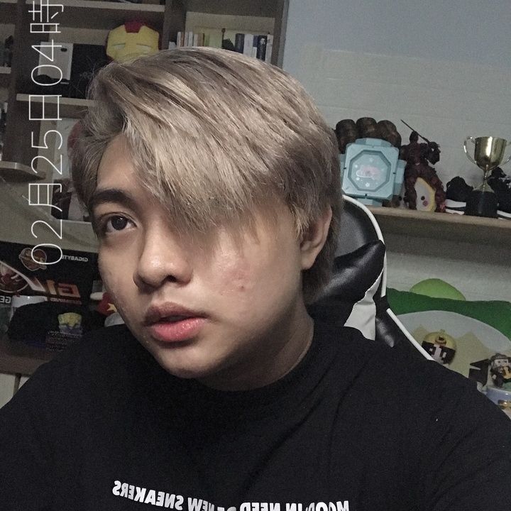 Ảnh đẹp trai và tài năng của Kairon - Streamer Kairon ngoài đời