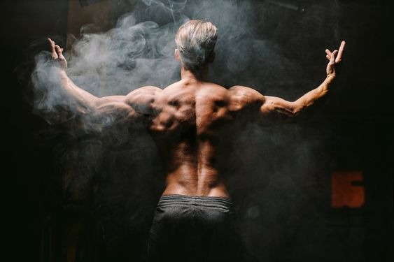 5 cách chụp ảnh gym nam khoe body đẹp