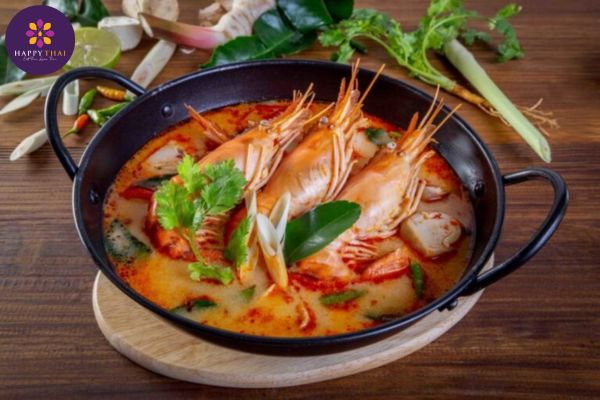 Cách nấu canh Tom Yum Thái chua cay cực kì ngon cho ngày se lạnh