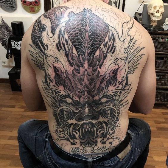 200+ hình xăm đầu rồng bích lưng, kín bụng cực chất - Genztattoo