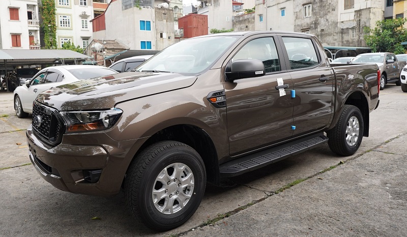 Ford Ranger XLS Màu Nâu Mới - Hình Ảnh Xe Thực Tế Xe