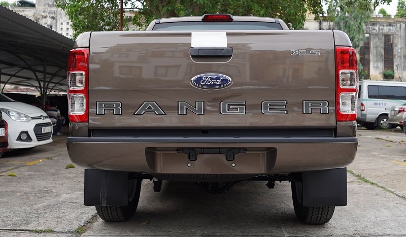 Ford Ranger XLS Màu Nâu Mới - Hình Ảnh Xe Thực Tế Xe