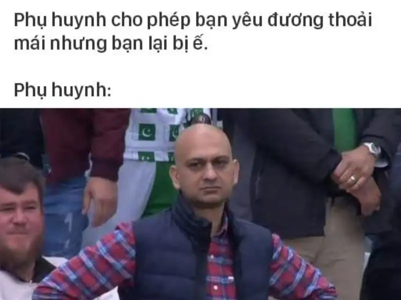 Người đàn ông chống nạnh là ai? Vì sao meme này lại gây sốt như vậy?