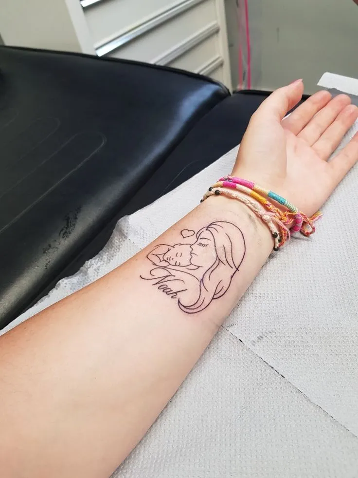 Top 555+ hình xăm mẹ bồng con ý nghĩa được tuyển chọn - Genztattoo