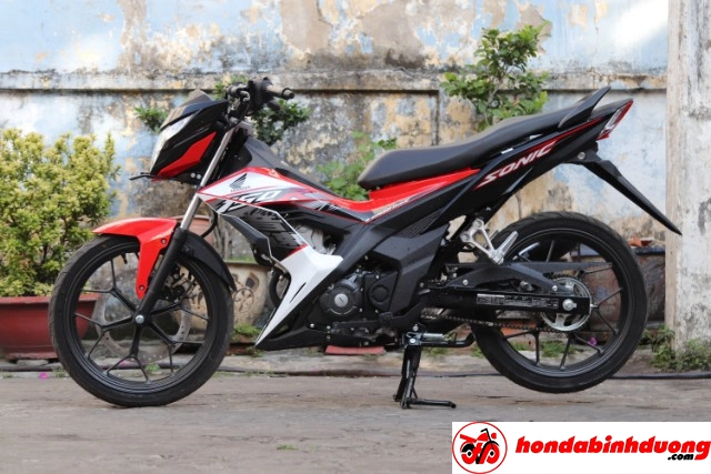 Chi tiết HONDA SONIC 150R 2019 NHẬP KHẨU