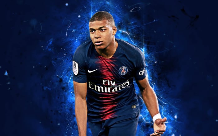 Khám phá vẻ đẹp tinh tế của Mbappe trong hình nền 4K