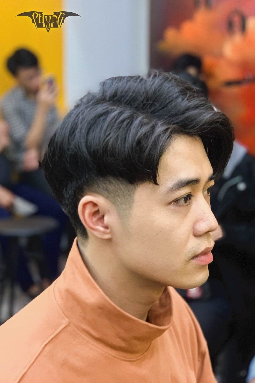 Side part 7/3 là gì? Top 4 kiểu tóc nam 7/3 biến bạn thành soái ca Hàn Quốc